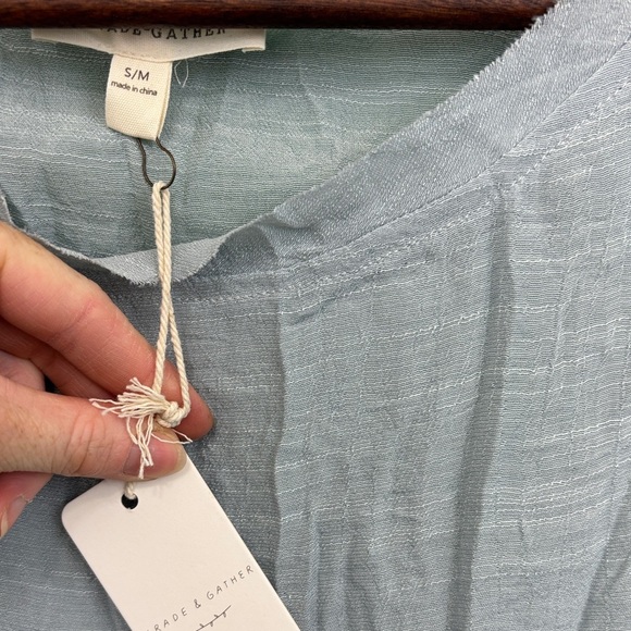 Blue Relaxed Long Sleeve Blouse - Picture 3 of 4